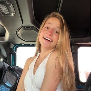 Meet your Posher, Brianne